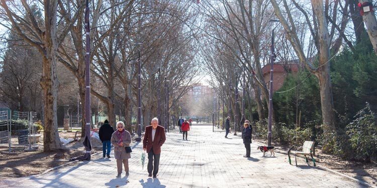 Abierto al tránsito peatonal el Parque Tierno Galván entre las calles Nenúfar y Lucas de Lozoya
