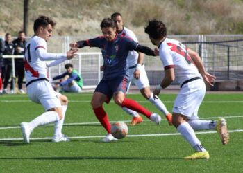 La RSD Alcalá cae (3-1) ante el Rayo Vallecano B