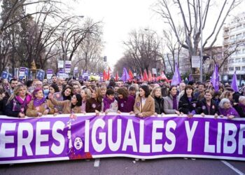 El PSOE de Alcalá acusa al PP de utilizar el 8M y la lucha del colectivo feminista para atacar a Javier R. Palacios