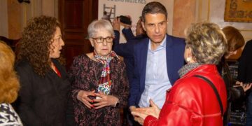 Alcalá celebra el 8 de marzo con una declaración institucional y una visita guiada por la ciudad