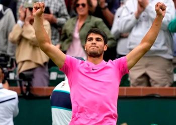 Carlos Alcaraz conquista el título de Indian Wells y recupera el número 1 del ranking mundial