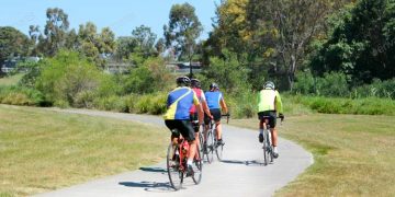 Ciclistas y peatones contarán con una zona en la Isla de los García y una pasarela sobre el río Henares