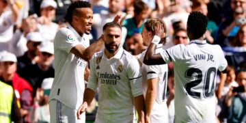El Real Madrid da la vuelta en el Bernabéu al 0-1 con el que se puso el conjunto catalán y gana con los goles de Vini Jr., Militão y Asensio