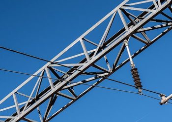 Un menor de 15 años muere electrocutado al tocar una catenaria en unas instalaciones de Adif en Vicálvaro