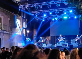 “Alcalá Suena” volvió a llenar de música y público el Casco Histórico de Alcalá