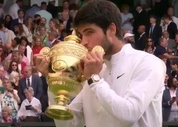 Alcaraz escribe su nombre en la historia del tenis al ganar su primer Wimbledon