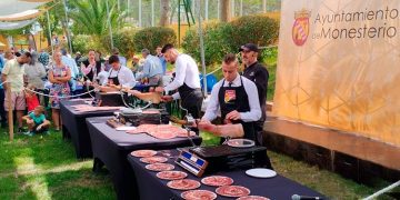 Monesterio celebra la XXXII edición del Día del Jamón, considerada una de las fiestas gastronómicas más importantes del país