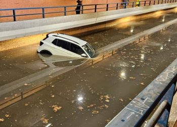 La fuerte tormenta de la madrugada colapsa Alcalá