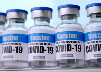 Sanidad distribuye a las comunidades autónomas las nuevas vacunas contra el Covid entre las que se encuentra la española Hipra