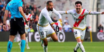 Rayo Vallecano y Real Sociedad finaliza con un empate en un emocionante partido que se resolvió en el último suspiro gracias a un magnífico gol de Bebé