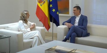 El PSOE y Sumar han anunciado un acuerdo para la formación de un Gobierno de coalición