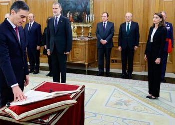 Pedro Sánchez promete ante el rey y la Constitución su cargo de presidente del Gobierno
