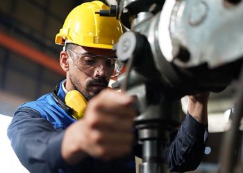 Alcalá lidera la creación de empleo en octubre en la Comunidad de Madrid