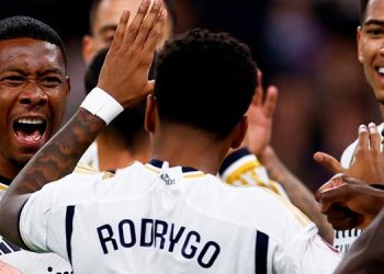 Cómoda victoria del Madrid ante el Granada para mantener su estatus de colíder