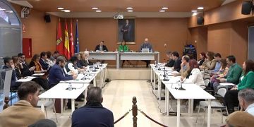 El equipo de Gobierno VOX-PP rechaza la moción que insta al Gobierno Regional a ofertar precios asequibles para las viviendas del Plan VIVE
