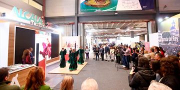 Alcalá llega a Fitur tras un cierre histórico de visitantes en 2023