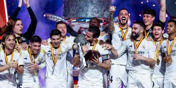 El Madrid da un baño de fútbol y goles al Barcelona en la final de la Supercopa