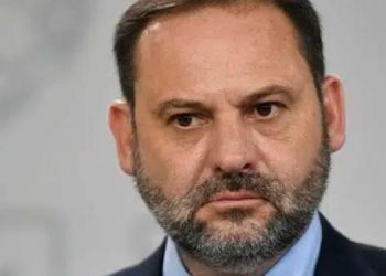 El PSOE arrincona a Ábalos y exige entregar su acta de diputado en 24 horas