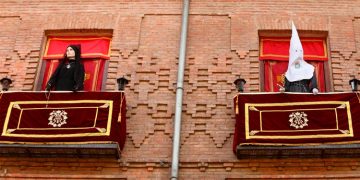 Comienzan los preparativos de Semana Santa con el III concurso de embellecimiento de balcones y escaparates