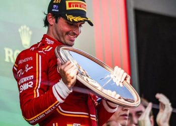 Carlos Sainz triunfa en el Gran Premio de Australia y alcanza su tercera victoria en la Fórmula 1