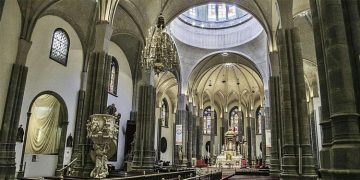 Judith Piquet asiste al concierto del XXX aniversario del Grupo de Ciudades Patrimonio de la Humanidad de España