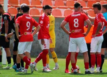 La derrota de la RSD Alcalá frente al Rayo Vallecano B le deja fuera de los playoff