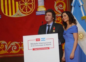 Ayuso entrega la Medalla Internacional de la Comunidad de Madrid a Milei como reconocimiento a su liderazgo basado en la «libertad y el coraje»