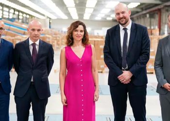 Isabel Díaz Ayuso ha anunciado una inversión de 44 millones de euros para la ampliación del parque logístico de Meco