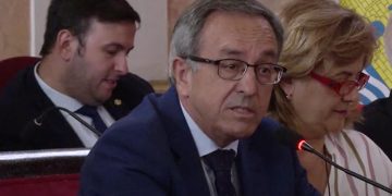 El gobierno municipal vota en contra de la enmienda que exigía a la Comunidad de Madrid cubrir el puesto de médico de urgencias en el Luis Vives