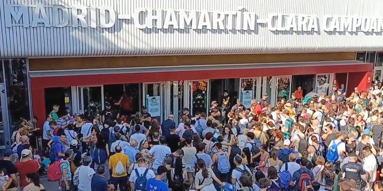 Caos en la estación de Chamartín
