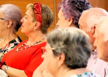 Programa de acompañamiento de mayores de Alcalá de Henares