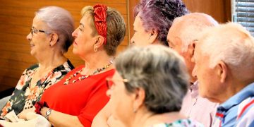 Programa de acompañamiento de mayores de Alcalá de Henares