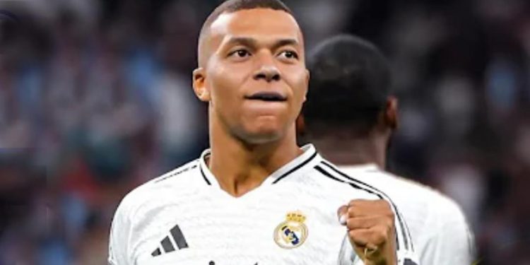 El Real Madrid debuta en Champions con un triunfo