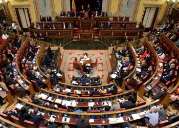 Lenguas y pinganillos