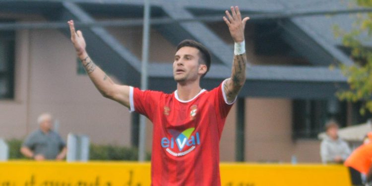 La RSD Alcalá se mantiene invicta y líder