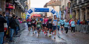 2.700 corredores en la marcha solidaria Dale Caña al ELA