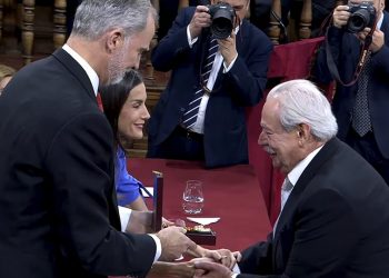 Alcalá de Henares honra a Miguel de Cervantes