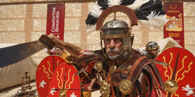 Complutum Renacida esplendor de Roma Alcalá de Henares