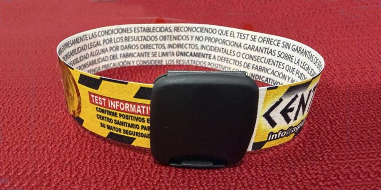 Pulseras sumisión química fiestas de Paracuellos